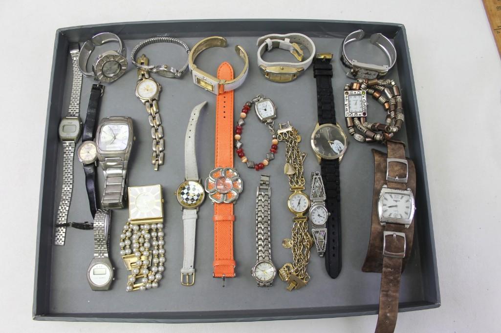 Lot of Watches incl 2 Mickey Mouse (1 of 4)