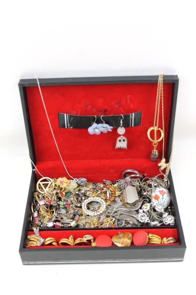 Jewelry Box Filled with Costume Jewelry: Jewelry Box Filled with Costume Jewelry