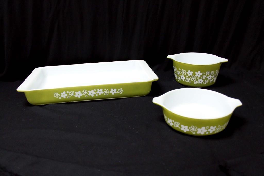 3 Pyrex Spring Blossom Crazy Daisy Dishes incl 2 (1 of 4)