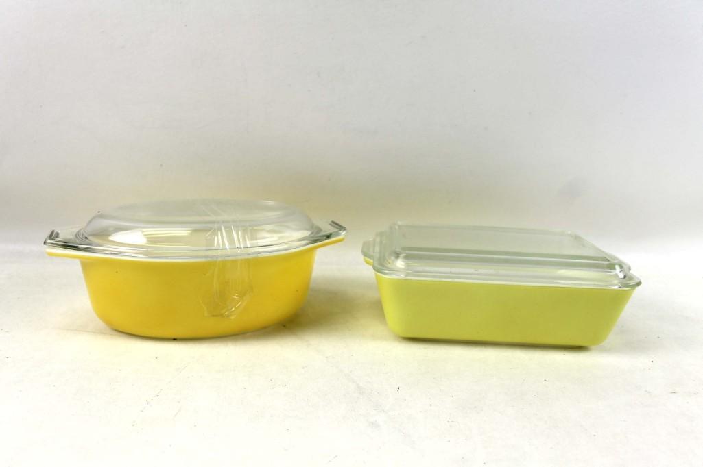 Lot of 2 Vintage Pyrex Casserole Dishes with Lids (1 of 4)