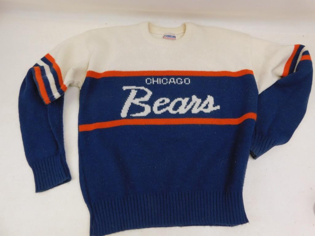 Vintage Chicago Bears Sweater: Vintage Chicago Bears Sweater NFL Pro Line This appears to be pre 1985 Bears. Size is worn off, but it's probably about a Large Winter is coming...