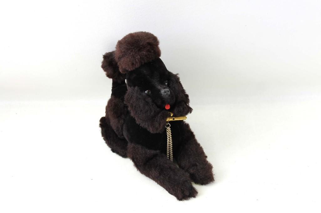 Vintage Poodle Transistor Radio by Ross: Vintage Poodle Transistor Radio by Ross Condition: Untested, no batteries