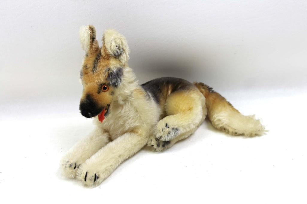 Steiff German Shepherd Plush Dog: Steiff German Shepherd Plush Dog . Has the Steiff button in its ear