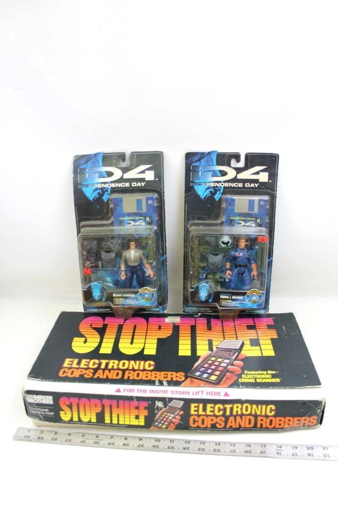 Toy Lot incl Stop Thief Game and 2 ID4 Action Figures: Toy Lot including Stop Thief Electronic Cops and Robbers Game and 2 ID4 Independence Day Action Figures New in Package