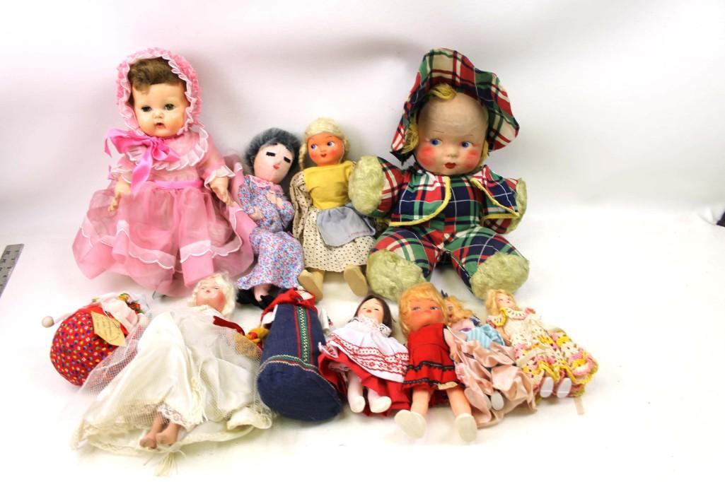Vtg American Character Tiny Tear , Cloth Dolls ,: Lot of 11 Vintage American character Tiny Tear, Cloth Dolls, Sawdust Stuffed dolls Note: This item will have Illinois sales tax if it is picked up or if it is shipped within the state of Illinois unle