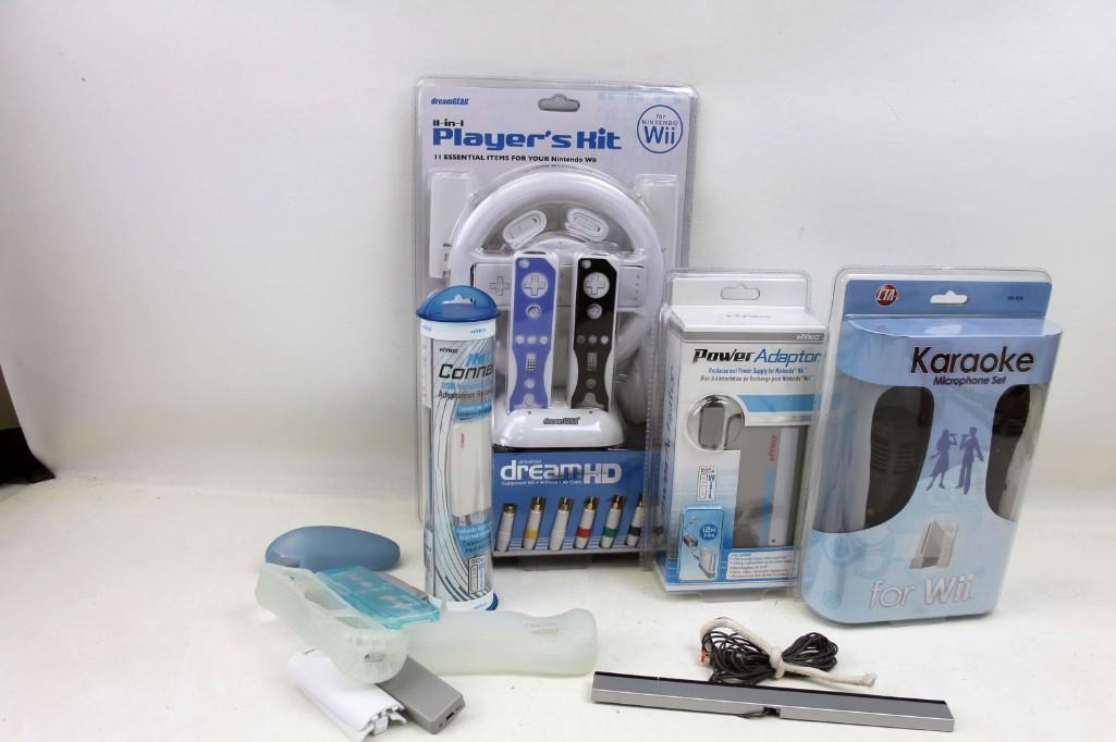 Lot of Accessories for Nintendo Wii: Lot of Accessories for Nintendo Wii