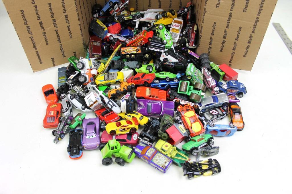 Lot of Die Cast Vehicles incl Hot Wheels , Matchbox , (1 of 5)