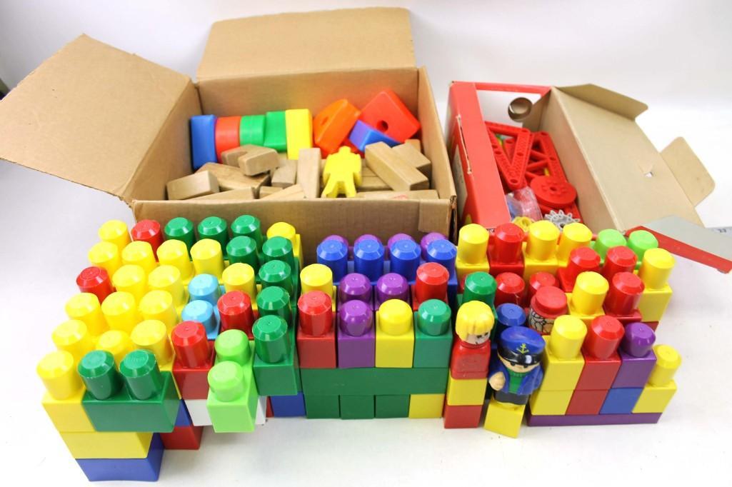 Lot of Wooden Blocks , Mega Blocks , Etc: Lot of Wooden Building Blocks , Mega Blocks , Etc