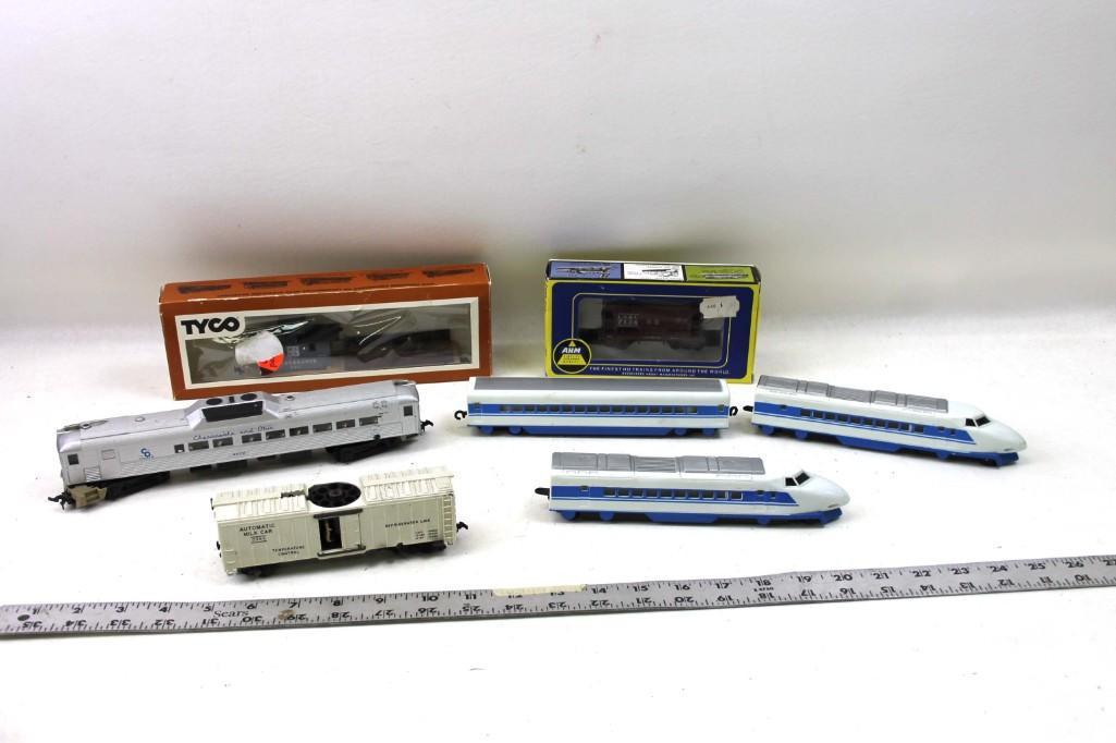 Misc. Lot of Model Trains (1 of 3)