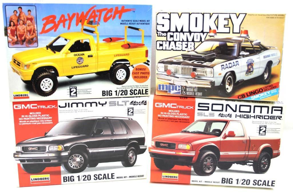 Lot of Car and Truck Model Kits Big 1:20 Scale (1 of 6)