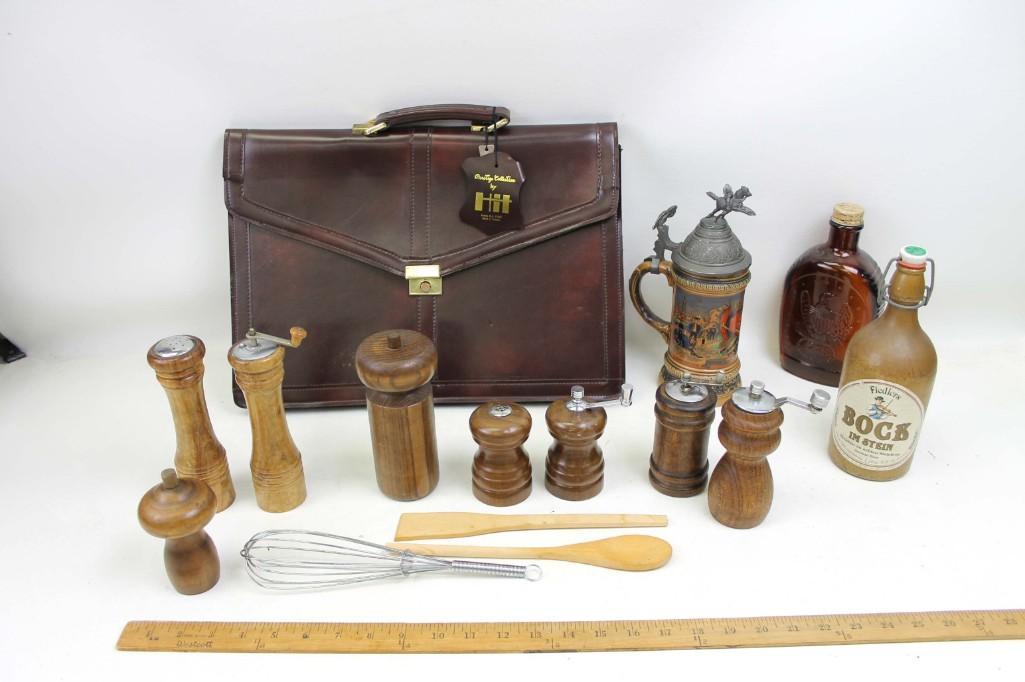 Vintage Collectibles Lot incl HH Leather Briefcase , (1 of 7)