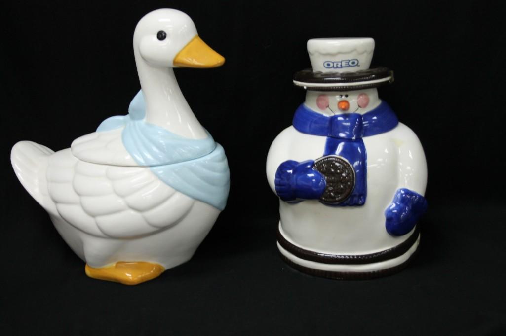 Goose Cooke Jar and an Oreo Snowman Cookie Jar (1 of 6)