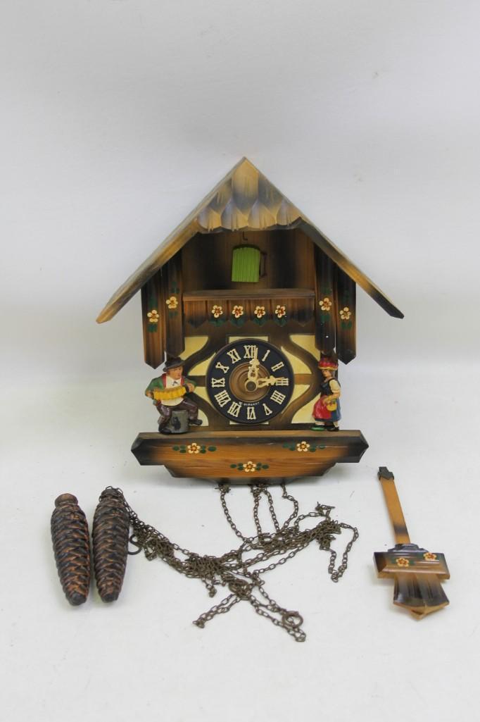 German Cuckoo Clock: German Cuckoo Clock