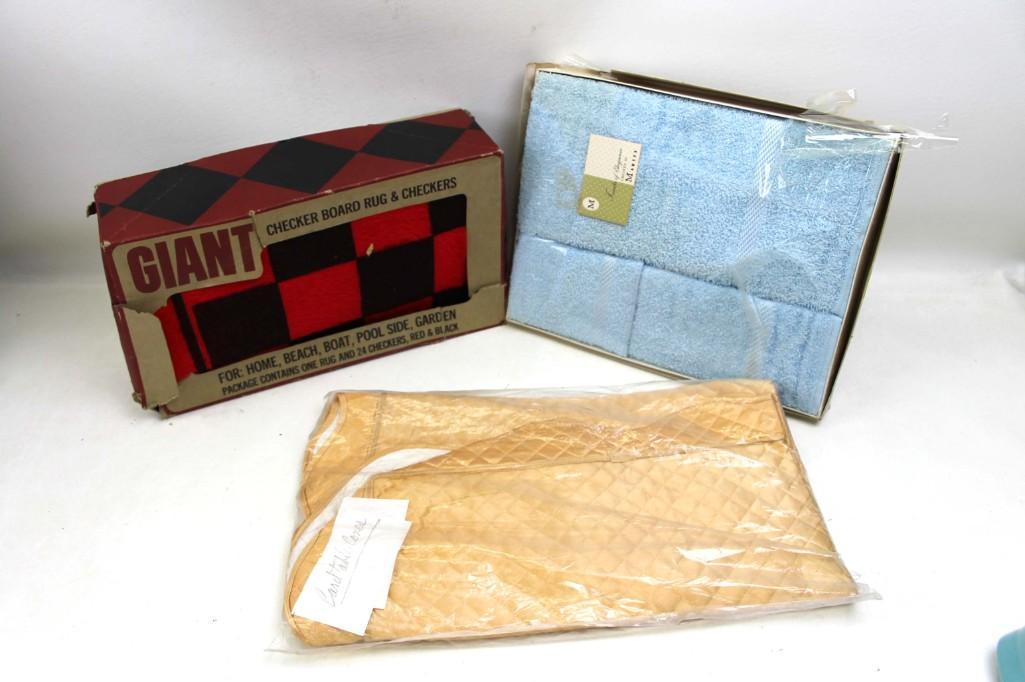 Giant Check Board Rug and Checkers , Vintage Towel Set: Giant Check Board Rug and Checkers , Vintage Towel Set , Card Table Cover Condition: vintage towel set is in it's original box, but part of the plastic packaging is torn and dirty. Towels 