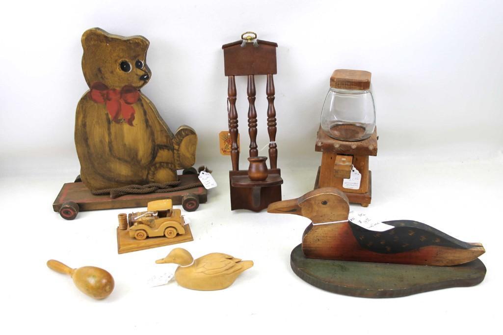 Lot of Wood Decor incl Ducks , Car , Gumball Machine , (1 of 3)