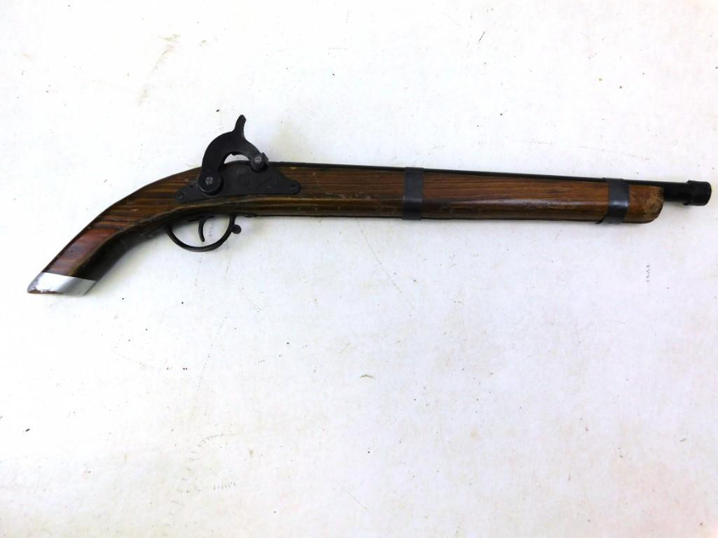 Vintage Toy Cap Gun - Wood and Metal: Vintage Toy Cap Gun - Wood and Metal Looks like it takes the old paper caps