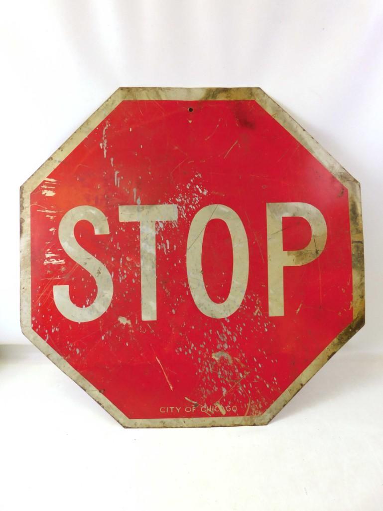 Vintage City of Chicago Stop Sign: Vintage City of Chicago Stop Sign This is from some time before 1965 based on the knowledge of the consignor It is pretty heavy and roughly 30" in diameter