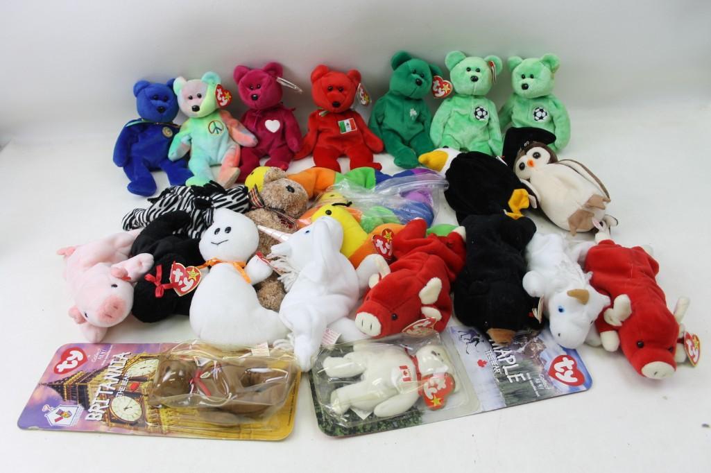 Lot of Beanie Babies incl New with Tags and In Package: Lot of Beanie Babies incl New with Tags and In Package . Includes the Halloween Ghost