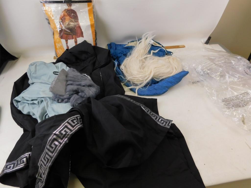 Halloween Costumes Spartan Warrior, GoT Khaleesi, Robe,: Halloween Costumes Spartan Warrior is Adult XL Game of Thrones Khaleesi Size XL And a 3XL Robe, Shirt and Belt Costume of sorts