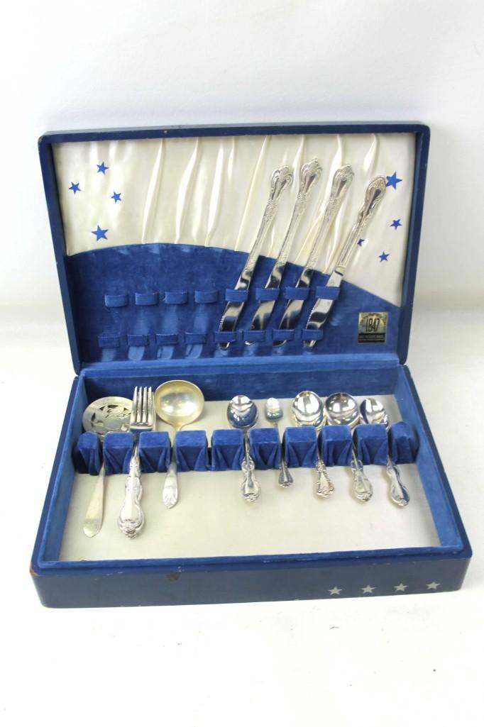 Smaller Set of Silverplate Flatware 1847  Rogers Bros. (1 of 7)