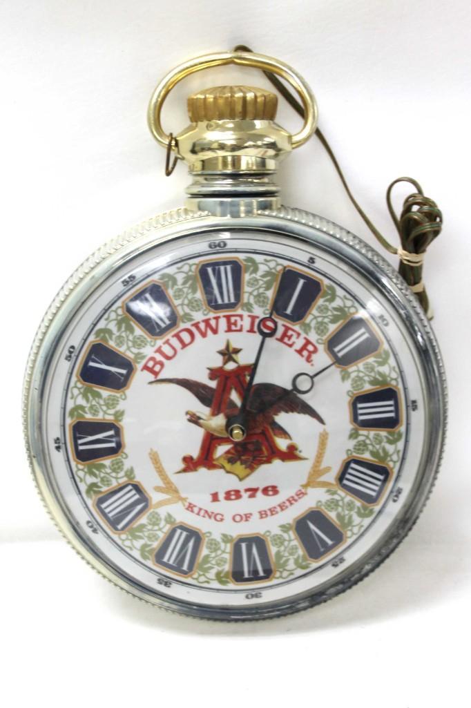 Vintage Budweiser Advertising Clock King of Beers (1 of 3)
