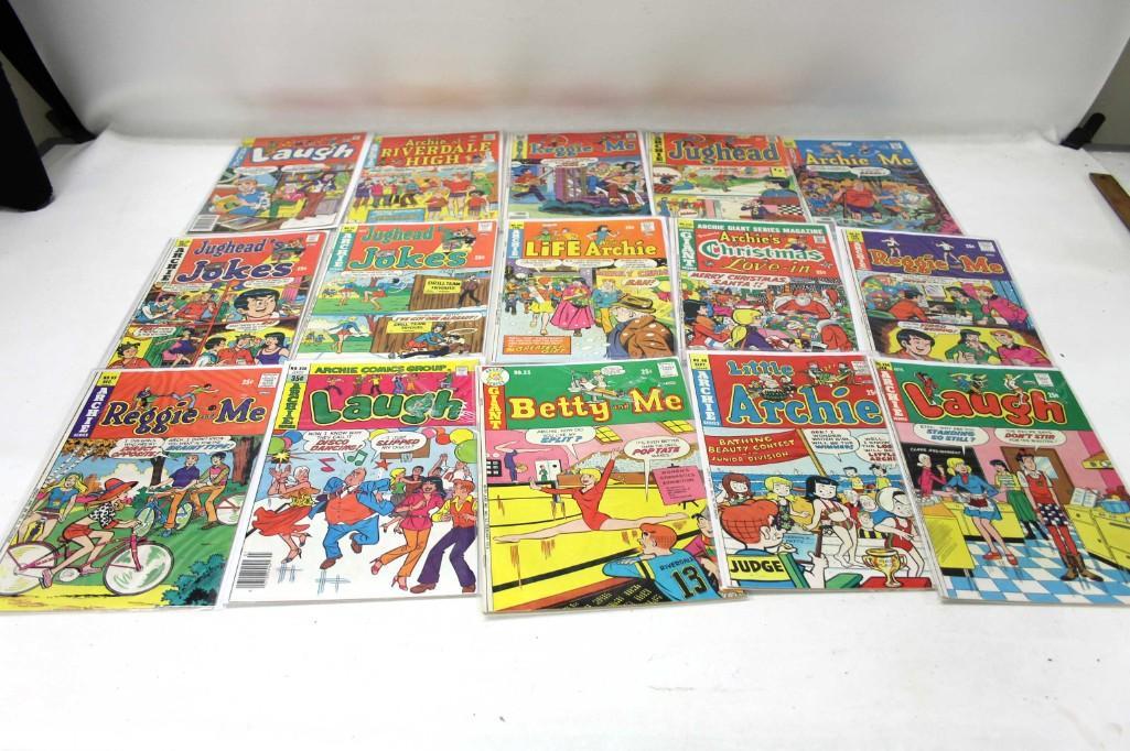 Lot of 15 Vintage Comic Books incl Archie , Reggie , (1 of 3)
