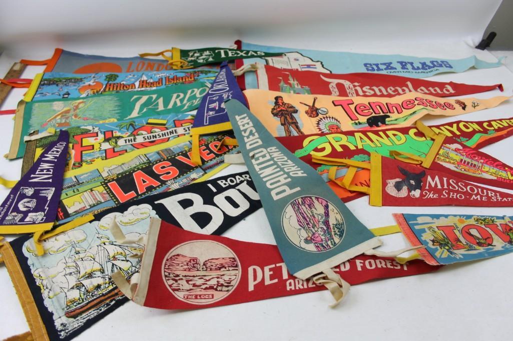 Large Lot of Vintage Pennants from Tourist: Large Lot of Vintage Pennants from Tourist Destinations Includes Disneyland, Las Vegas, Six Flags, Hilton head Island, Petrified Forest, Missouri, Movieland, Different States, etc.