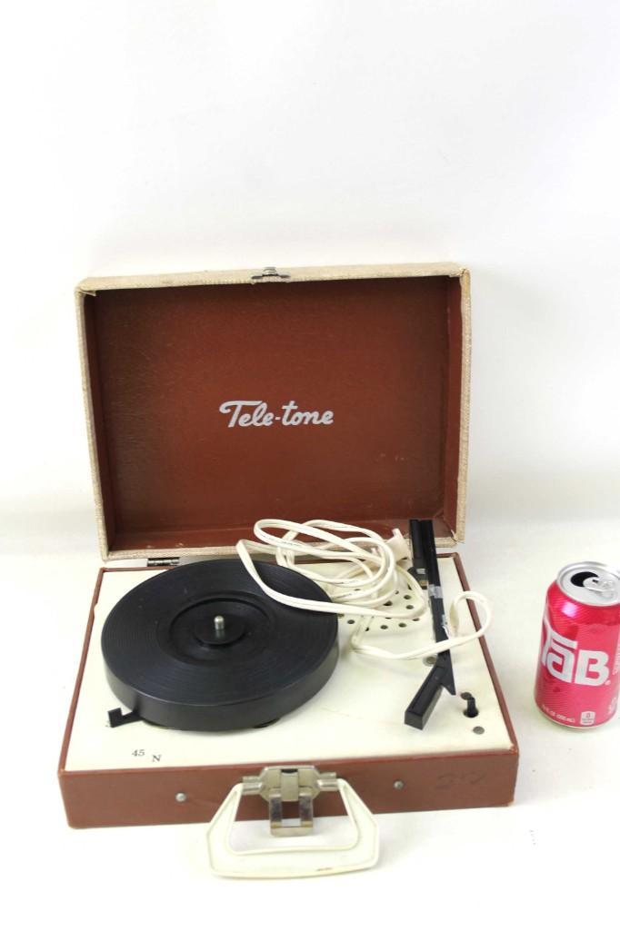 Portable Tele-tone Record Player (1 of 3)