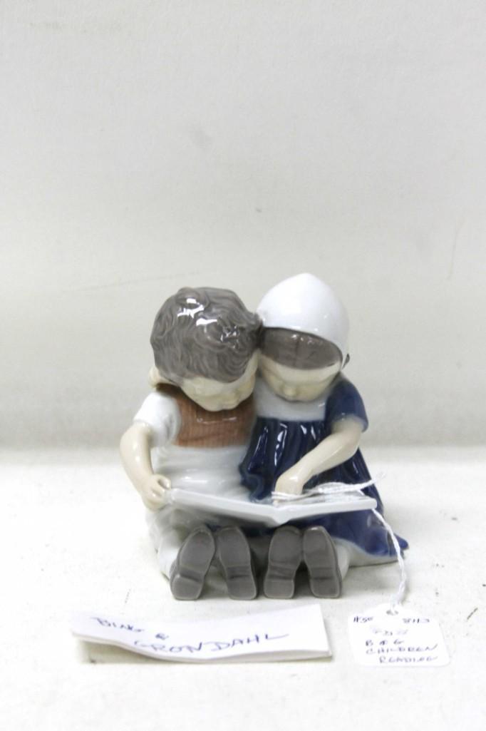 Bing & Grøndahl Ceramic Children Reading Figurine: Bing and Grondahl Ceramic Children Reading Figurine