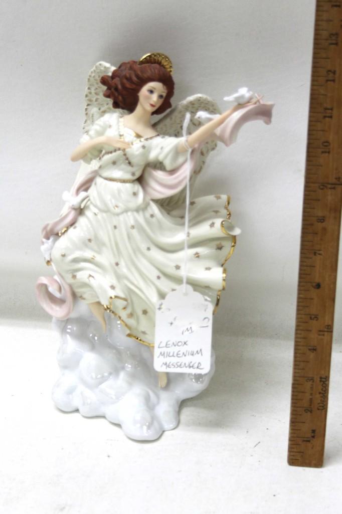 Lenox Millennium Messenger Porcelain Figurine: Lenox Millennium Messenger Porcelain Figurine