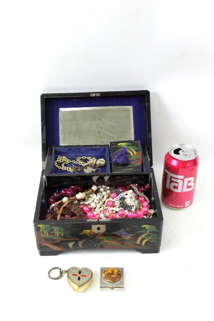 Vintage Jewelry Box Filled with Costume Jewelry (1 of 7)