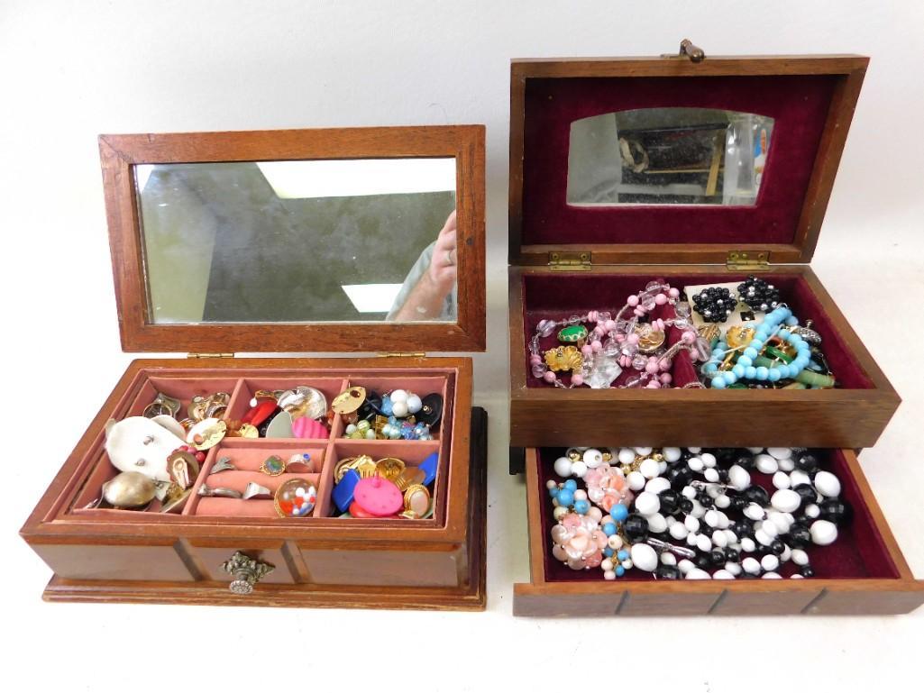 Lot of 2 jewelry Boxes full of Costume Jewelry and: Lot of 2 jewelry Boxes full of Costume Jewelry and rings