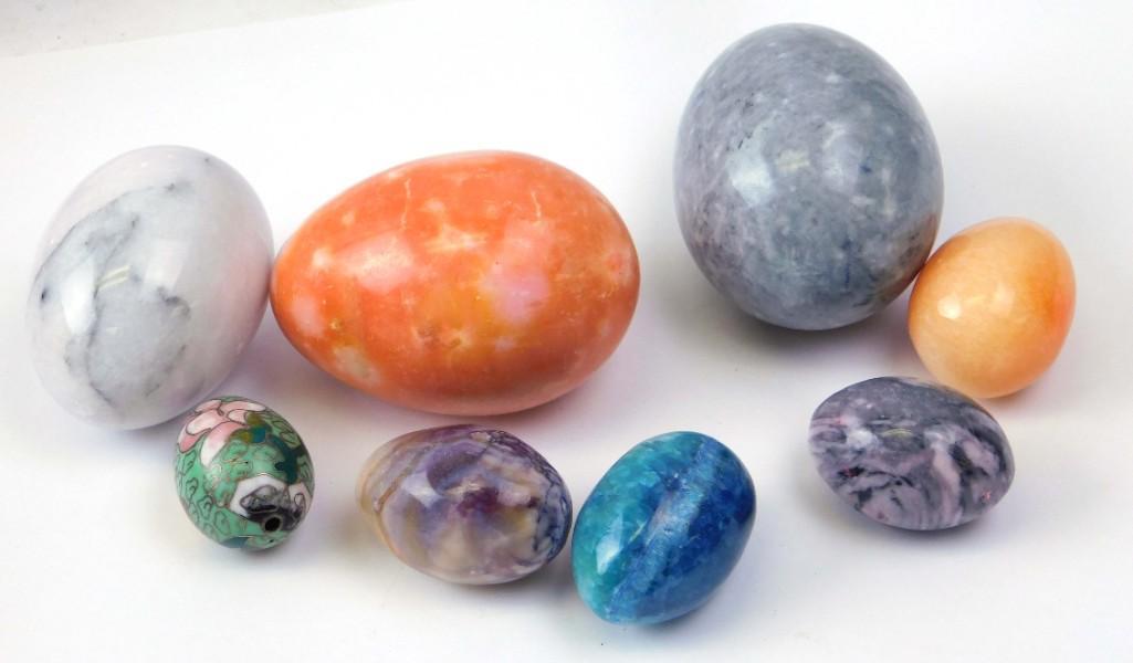 Lot of Dyed Stone Paperweights and 1 Cloisonne Egg (1 of 3)