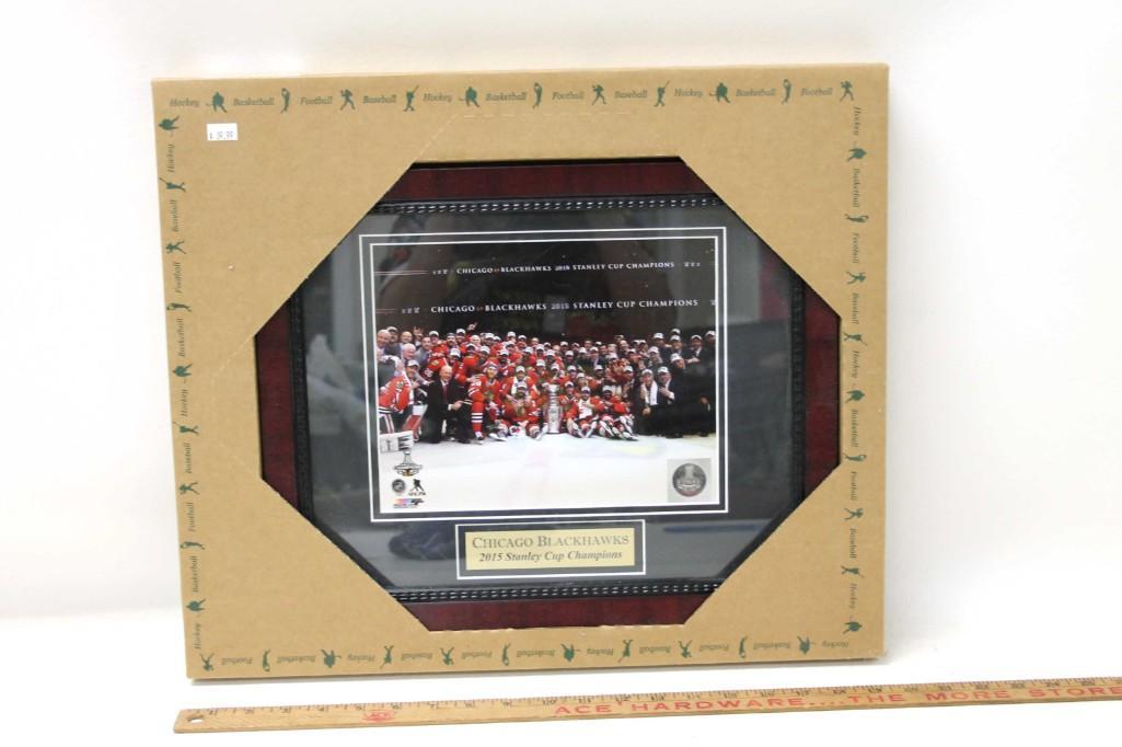 Framed Chicago Blackhawks 2015 Stanley Cup Champions: Framed Chicago Blackhawks 2015 Stanley Cup Champions Print