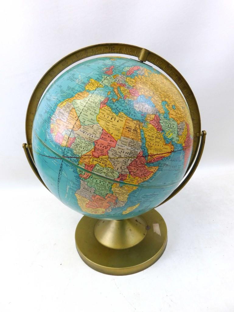 Vintage Cram's Imperial 12 Inch World Globe (1 of 7)