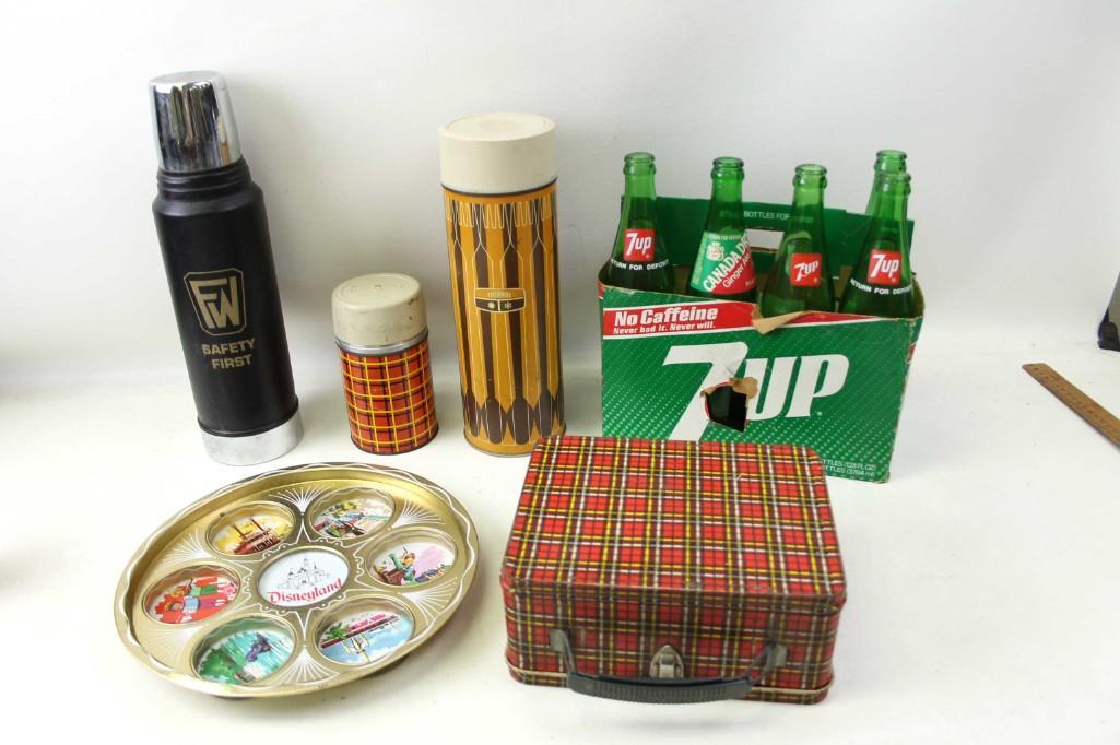 Vintage Lot incl 7up Bottles , Thermos , Metal Lunchbox (1 of 4)