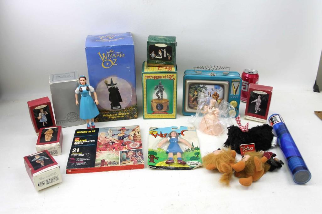 Wizard of Oz Lot incl Metal Lunchbox , Hallmark: Wizard of Oz Lot incl Metal Lunchbox , Hallmark Keepsake Ornaments , Talking ViewMaster Reels , Dorothy , Toto , Tinman , Scarecrow , etc