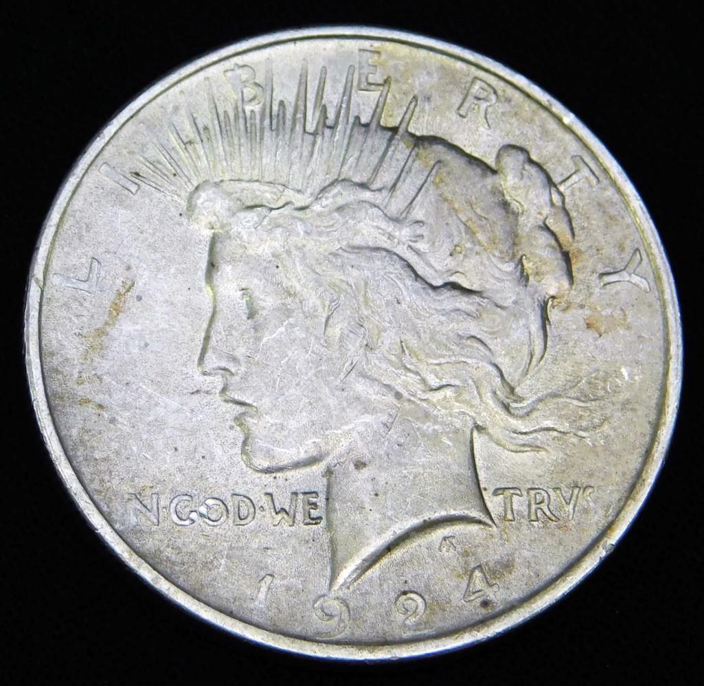 1924-P Silver Peace Dollar (1 of 2)