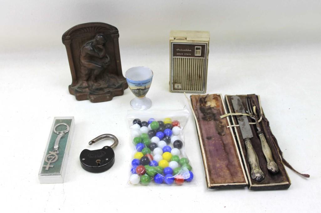 Vintage lot - old lock, marbles, transistor radio,: Vintage lot - old lock, marbles, transistor radio, knife and fork, etc.