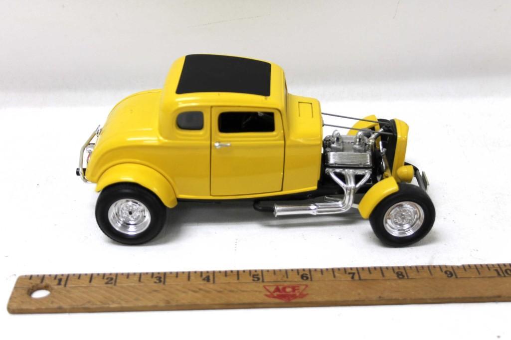 Ertl American Graffiti '32 Ford Deuce Coupe Ertl American Graffiti '32 Ford Deuce Coupe