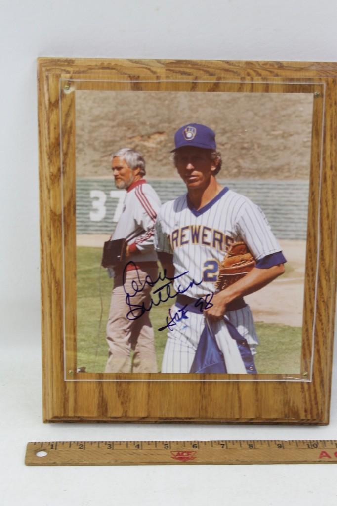 Autographed Framed Photo Don Sutton Baseball Hall of: Autographed Framed Photo Don Sutton Baseball Hall of Fame 1998 Milwaukee Brewers. No COA