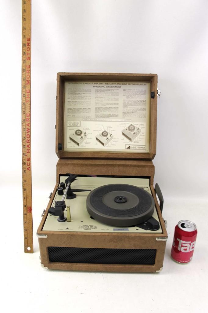 Vintage Audiotronics 304T Portable Record Player or: Vintage Audiotronics 304T Portable Record Player or Phonograph