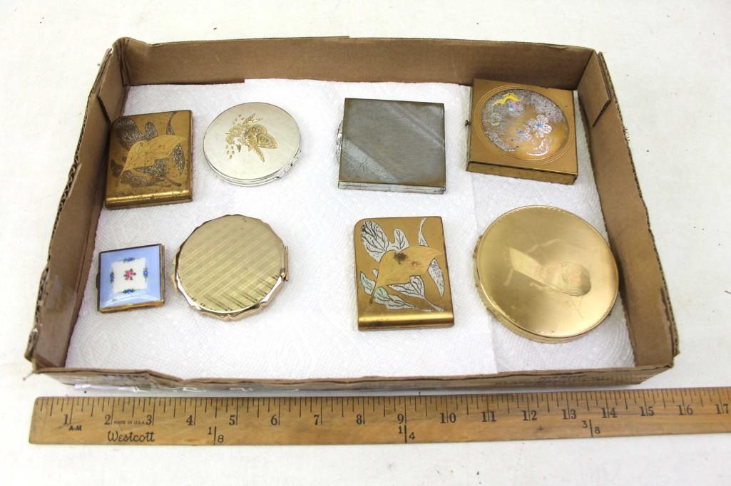 Lot of Vintage Compacts: Lot of Vintage Compacts