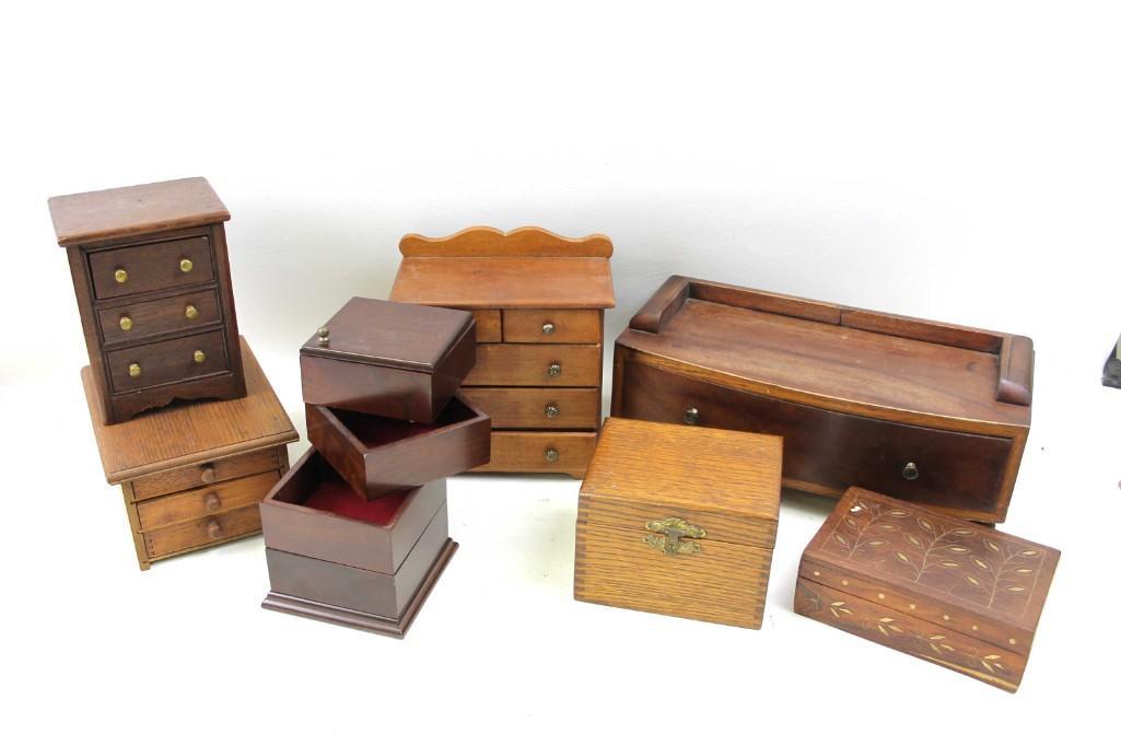 Lot of Jewelry Boxes incl Vintage and Modern: Lot of Jewelry Boxes incl Vintage and Modern