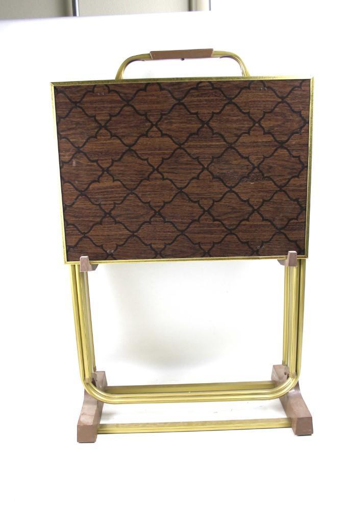 Set of 4 Mid Century TV Trays with a Stand: Set of 4 Mid Century TV Trays with a Stand