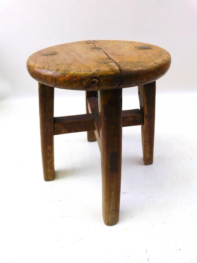 Antique 4 Legged Milking Stool Primitive: Antique 4 Legged Milking Stool Primitive