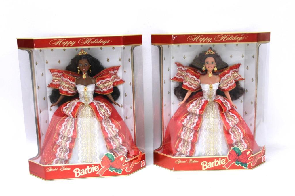 Lot of 2 Happy Holidays Barbie Dolls NIB 1997 (1 of 4)