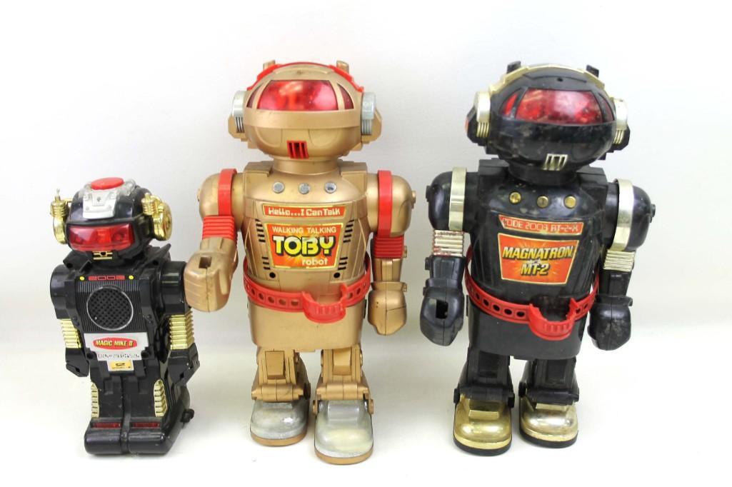 Lot of 3 Vintage Robot Toys incl Walking Talking Toby , (1 of 4)