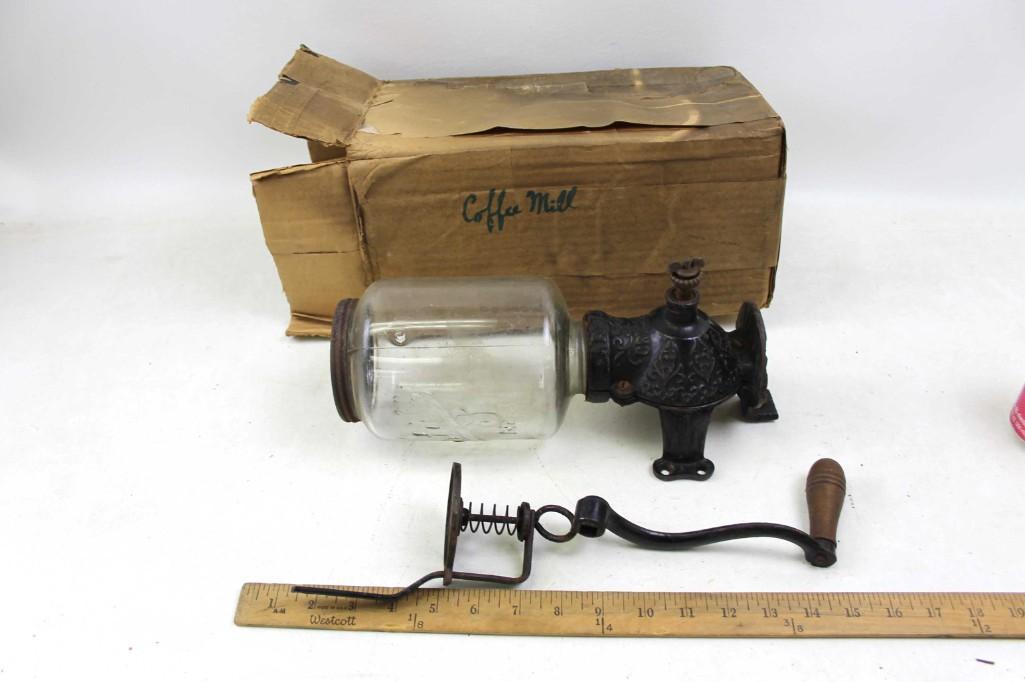 Antique Arcade Crystal No 3 Coffee Grinder or Coffee: Antique Wall Mount Arcade Crystal No 3 Coffee Grinder or Coffee Mill with the original glass jar Condition: has some rust