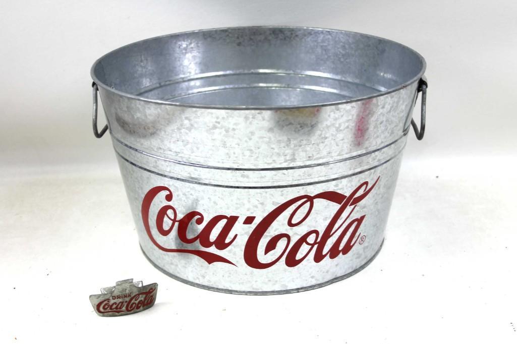 Coca Cola Lot incl Galvanized Tub and Bottle Opener: Coca Cola Lot incl Galvanized Tub and Bottle Opener